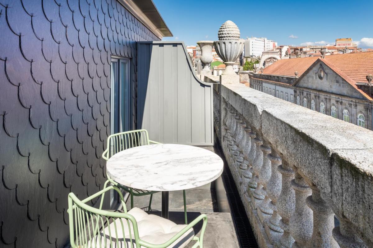 One Shot Aliados Goldsmith