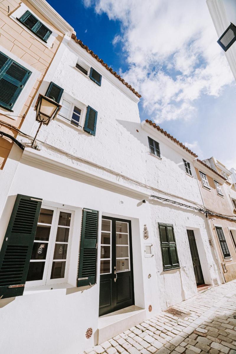 Petit Hotel 5 Fars