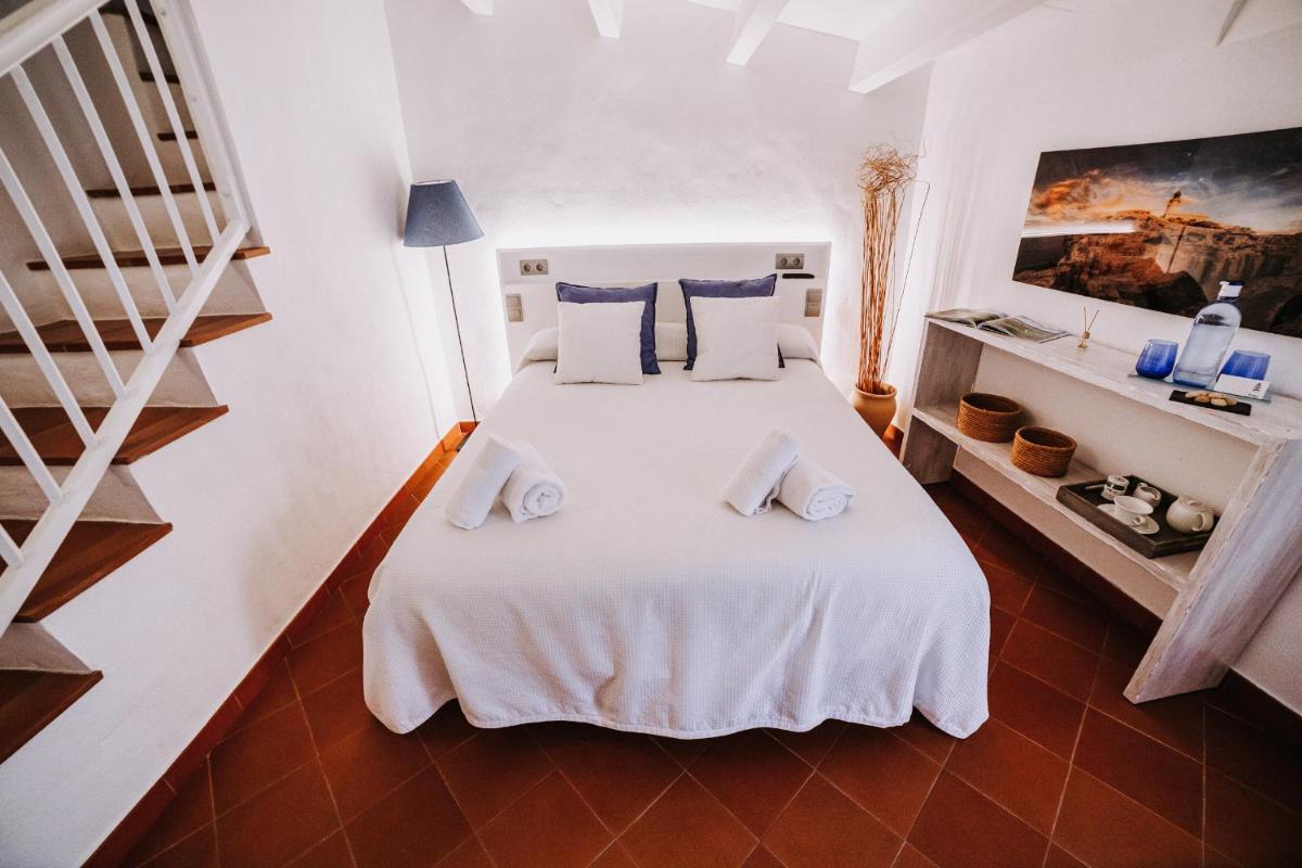 Petit Hotel 5 Fars