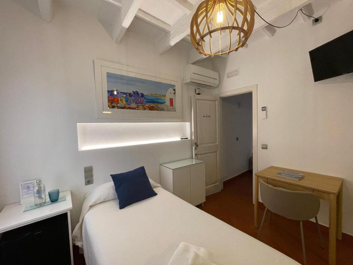 Petit Hotel 5 Fars