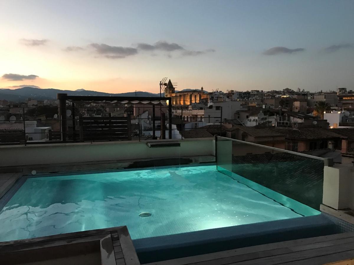 Petit Palace Hotel Tres