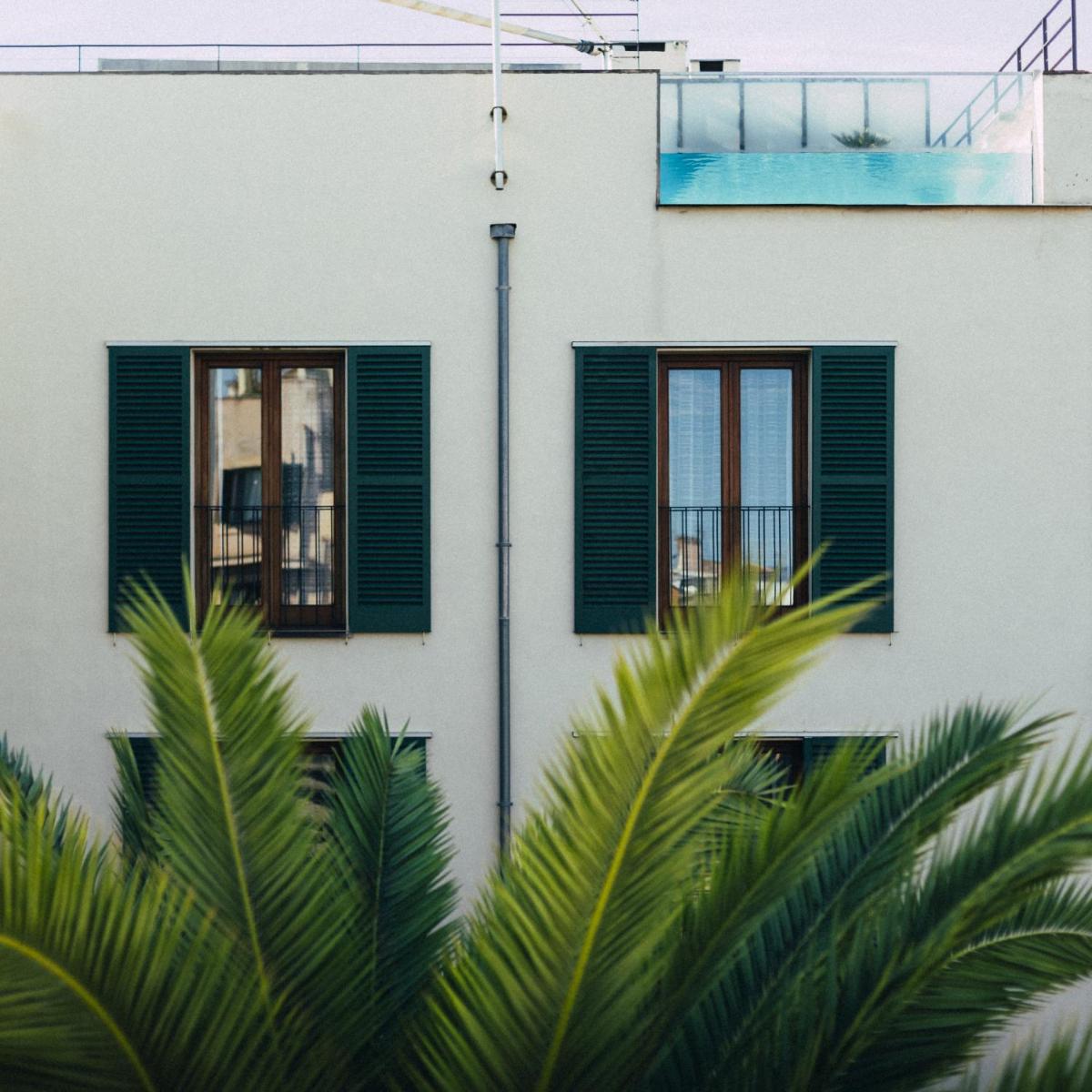 Petit Palace Hotel Tres