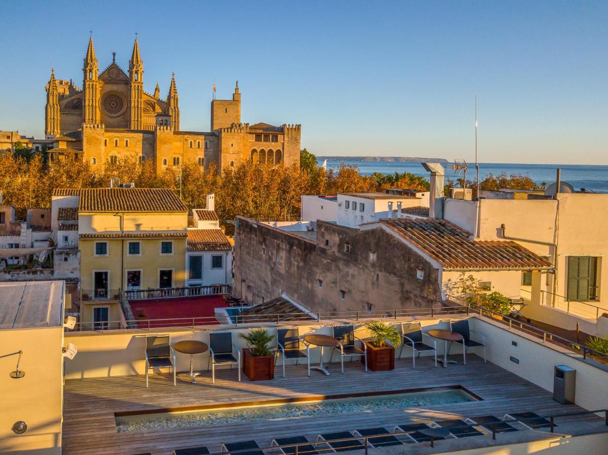 Petit Palace Hotel Tres