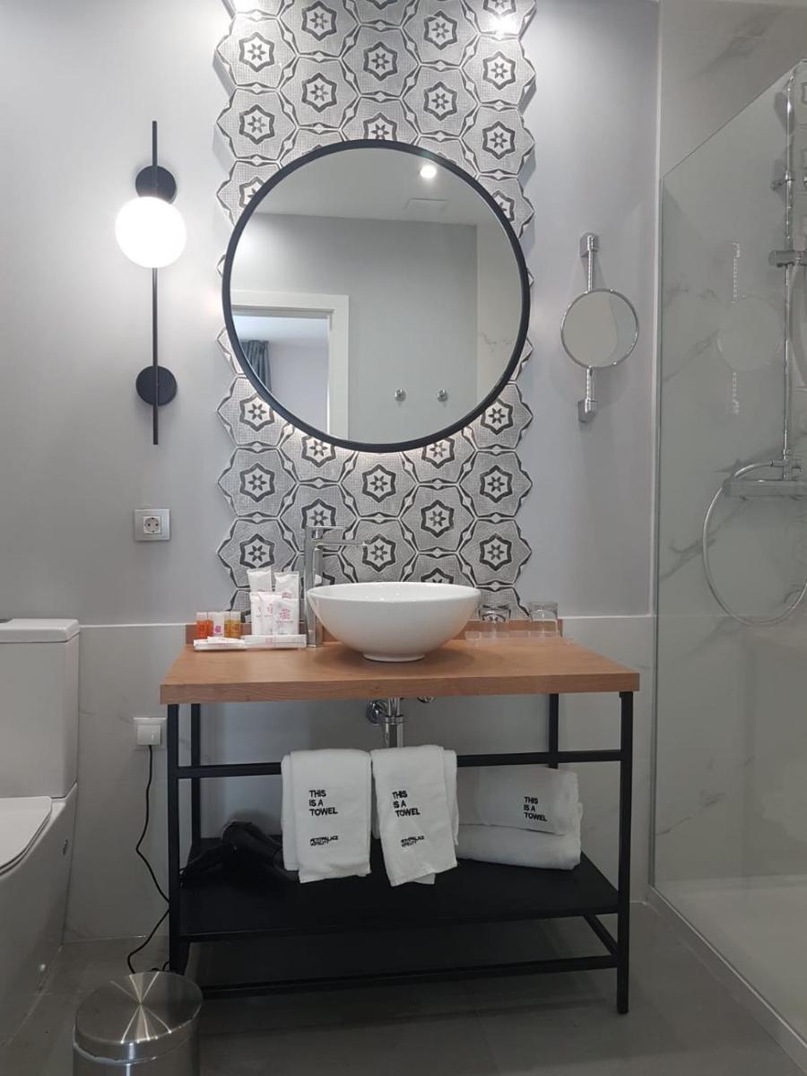 Petit Palace Marques Santa Ana