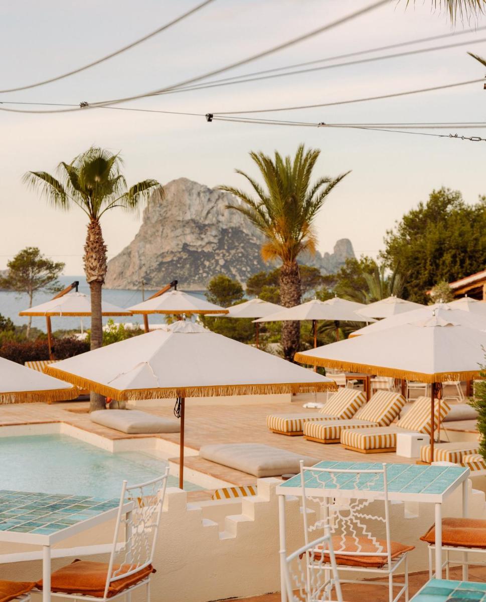 Petunia Ibiza, a Beaumier hotel
