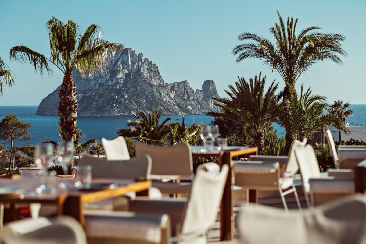 Petunia Ibiza, a Beaumier hotel