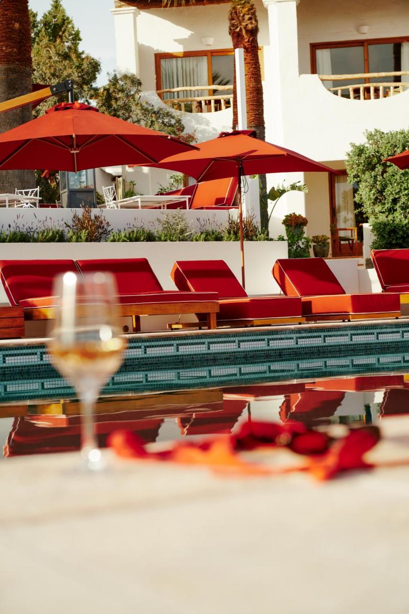 Petunia Ibiza, a Beaumier hotel