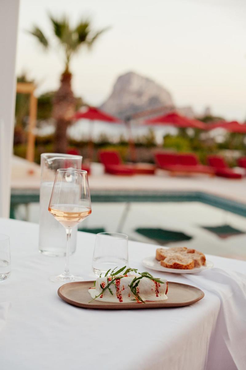Petunia Ibiza, a Beaumier hotel