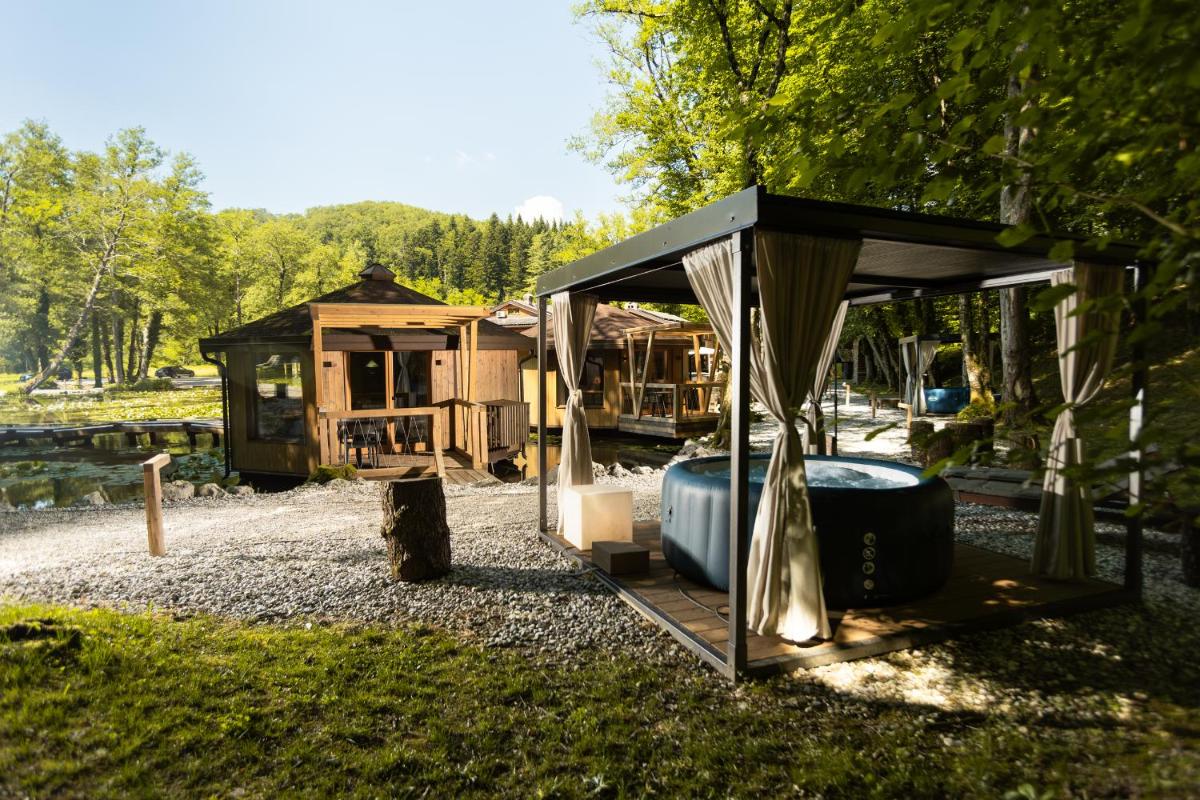 Pikol Lake Village Wine Estate