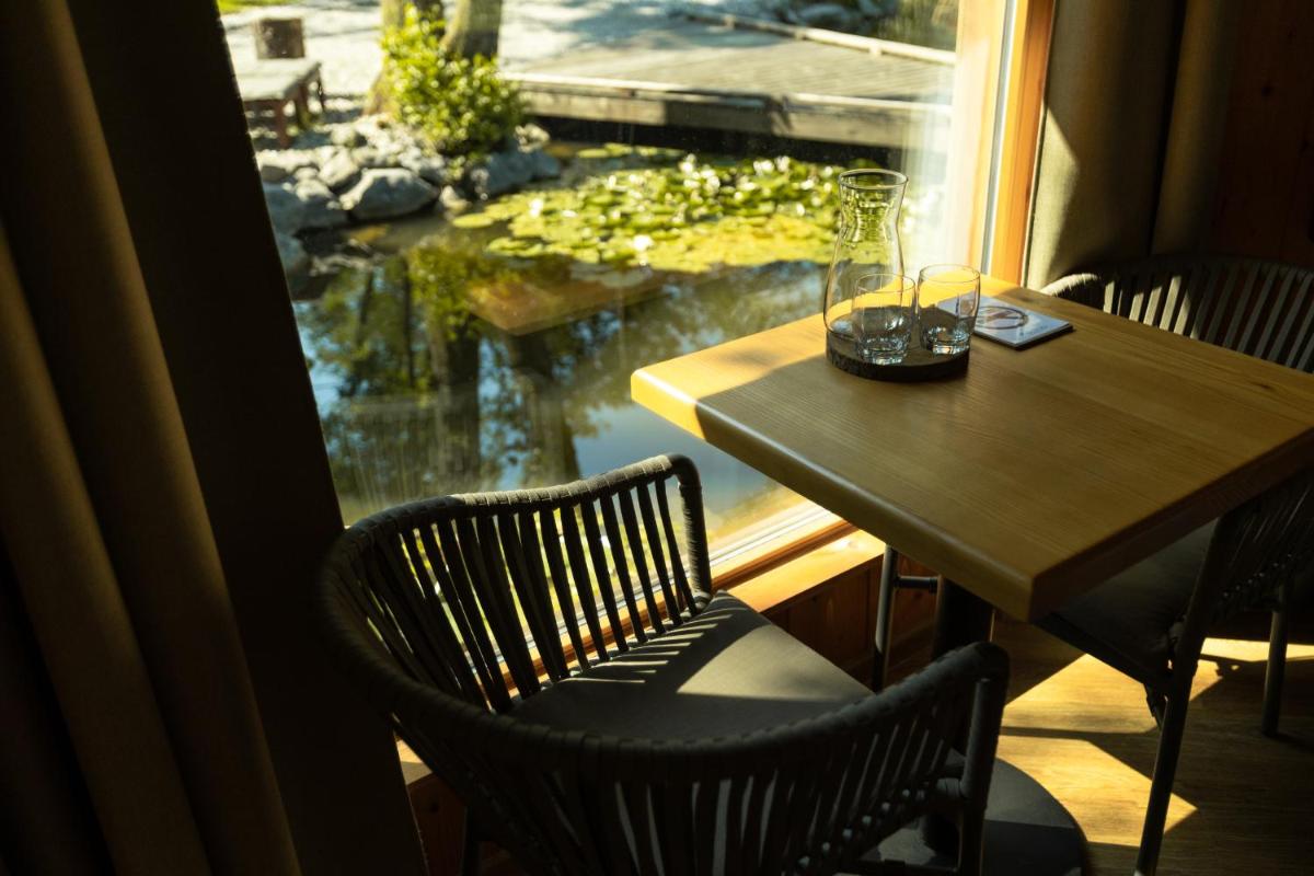 Pikol Lake Village Wine Estate