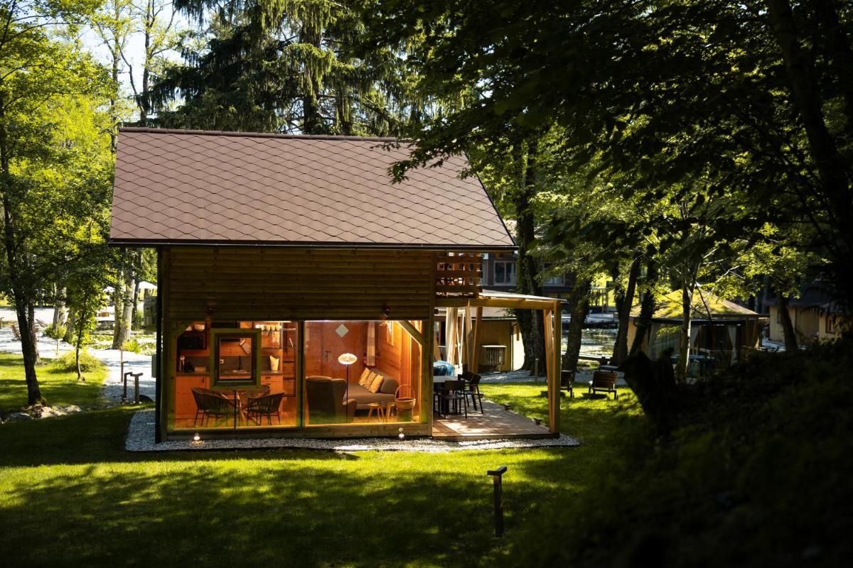 Pikol Lake Village Wine Estate