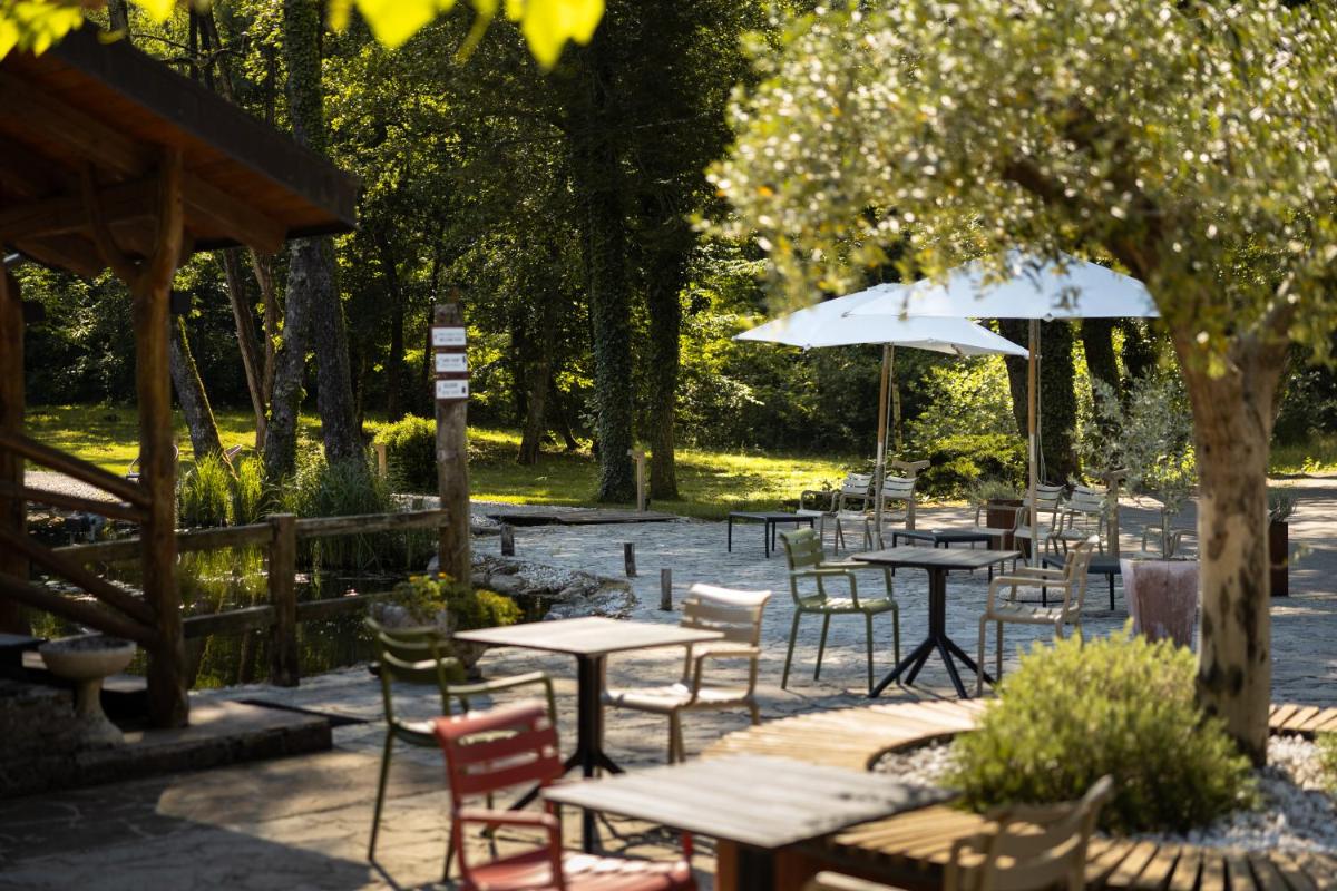 Pikol Lake Village Wine Estate
