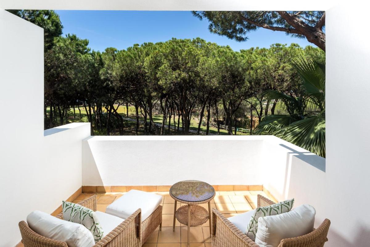Pine Cliffs Hotel, a Luxury Collection Resort, Algarve