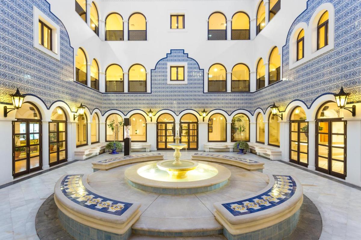 Pine Cliffs Hotel, a Luxury Collection Resort, Algarve