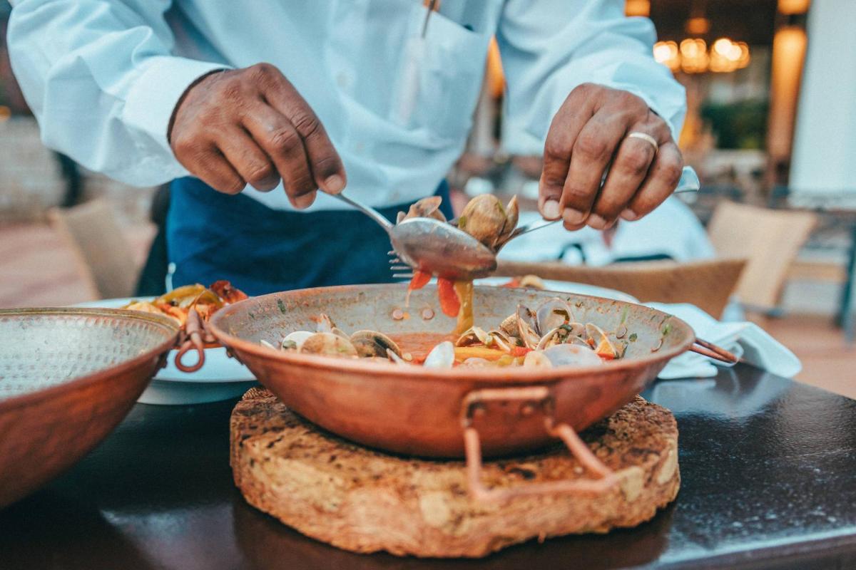 Pine Cliffs Hotel, a Luxury Collection Resort, Algarve