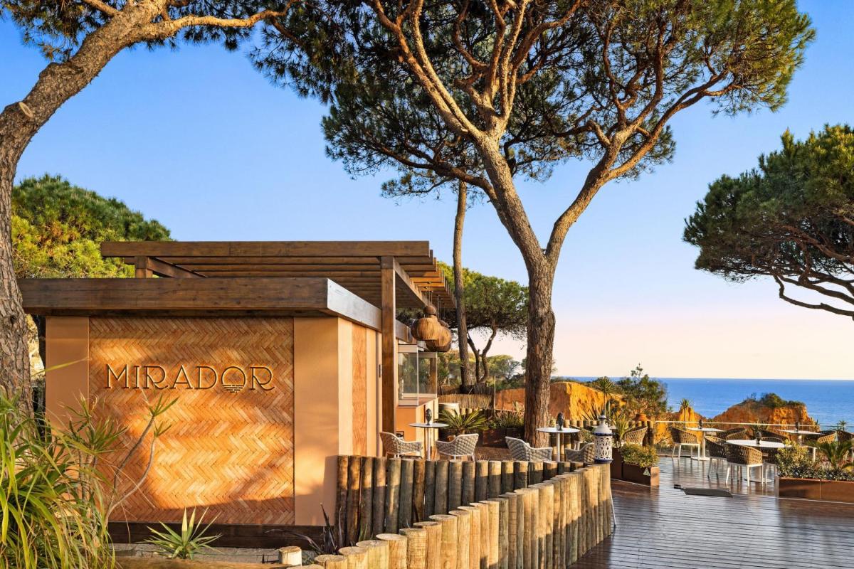 Pine Cliffs Hotel, a Luxury Collection Resort, Algarve