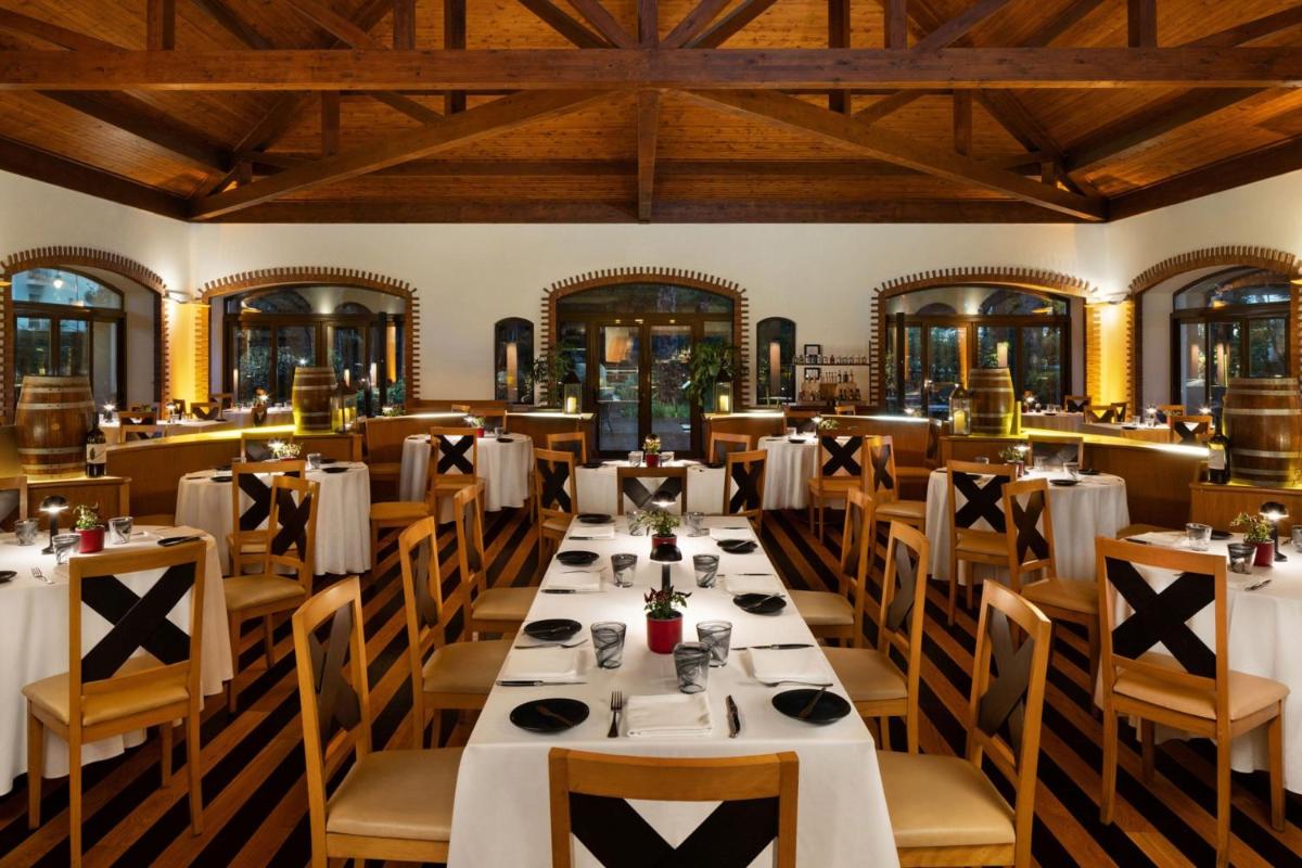 Pine Cliffs Hotel, a Luxury Collection Resort, Algarve