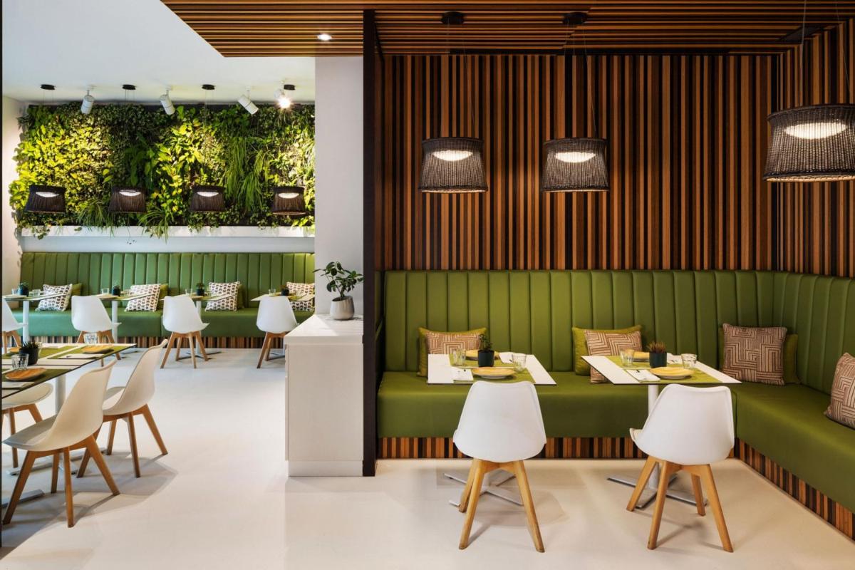 Pine Cliffs Hotel, a Luxury Collection Resort, Algarve