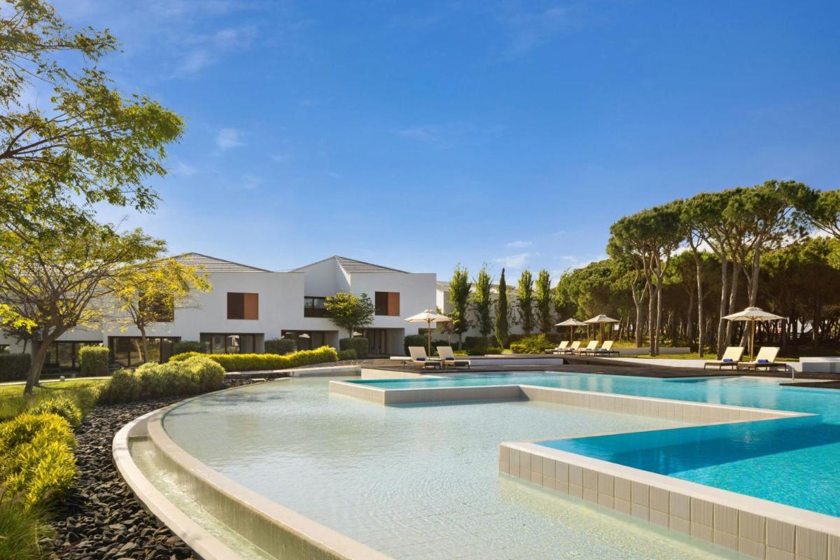 Pine Cliffs Hotel, a Luxury Collection Resort, Algarve