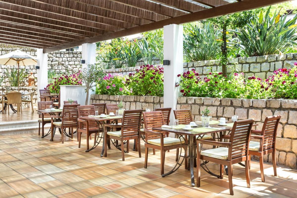 Pine Cliffs Hotel, a Luxury Collection Resort, Algarve