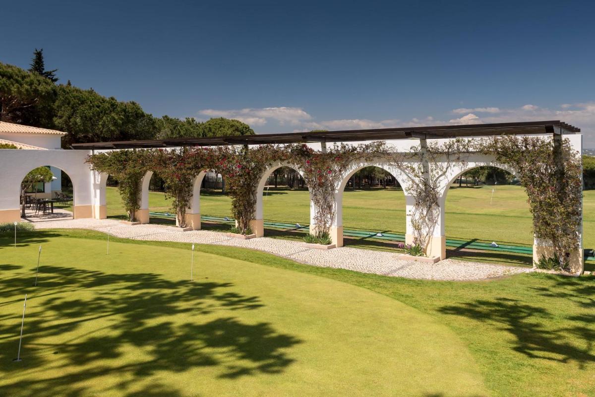 Pine Cliffs Hotel, a Luxury Collection Resort, Algarve