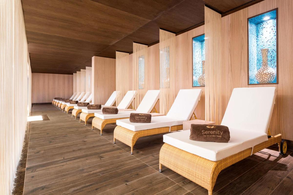 Pine Cliffs Hotel, a Luxury Collection Resort, Algarve