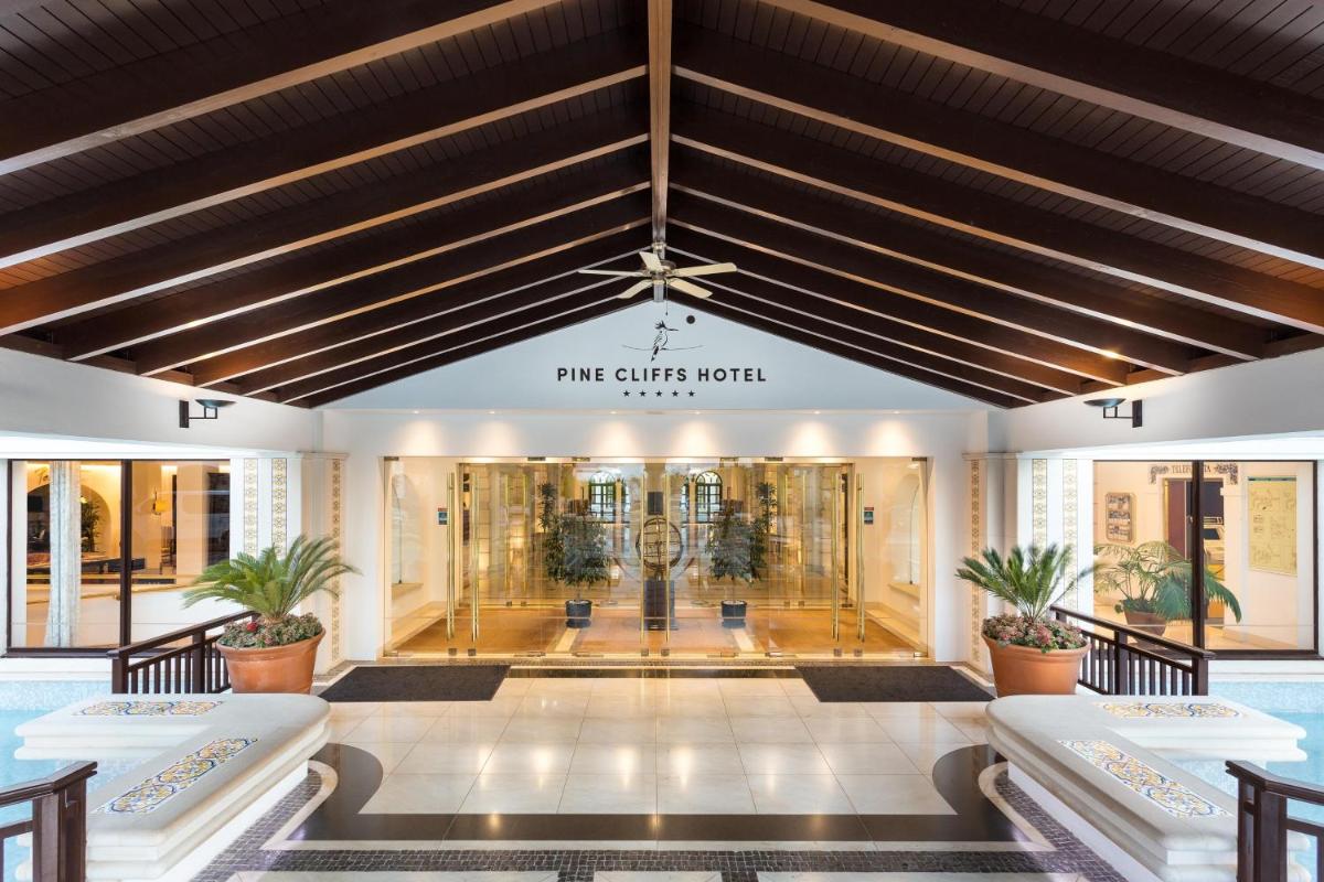 Pine Cliffs Hotel, a Luxury Collection Resort, Algarve
