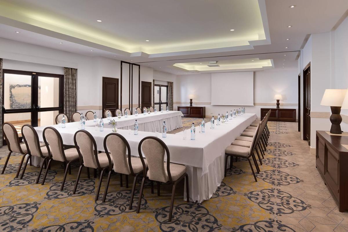 Pine Cliffs Hotel, a Luxury Collection Resort, Algarve