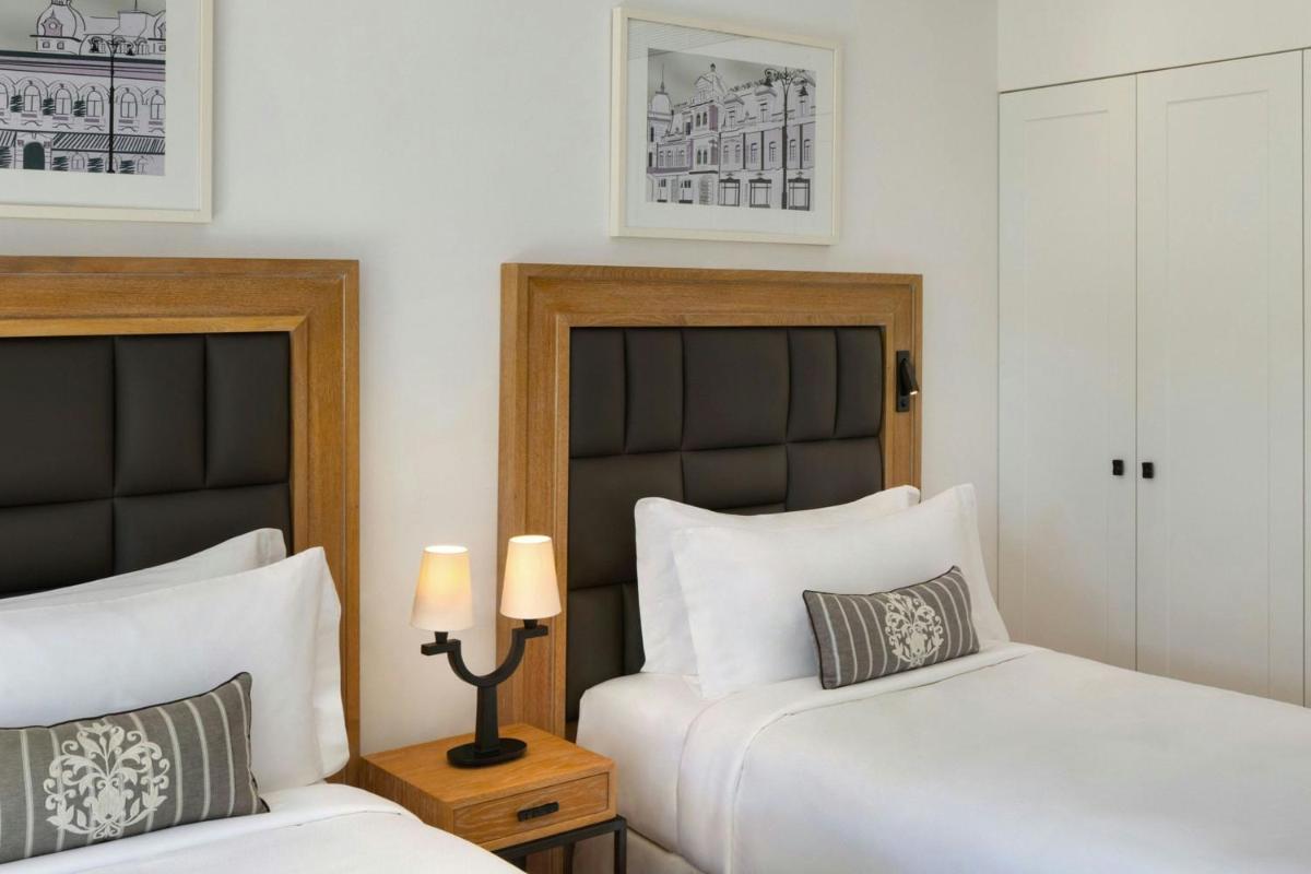 Pine Cliffs Ocean Suites, a Luxury Collection Resort & Spa, Algarve