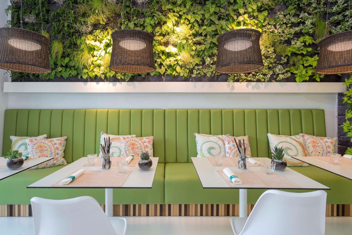 Pine Cliffs Ocean Suites, a Luxury Collection Resort & Spa, Algarve