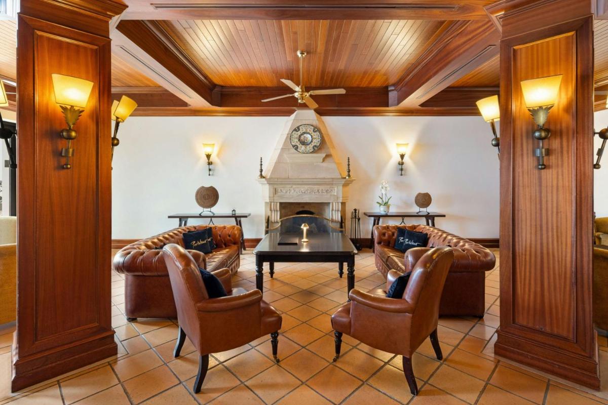 Pine Cliffs Ocean Suites, a Luxury Collection Resort & Spa, Algarve