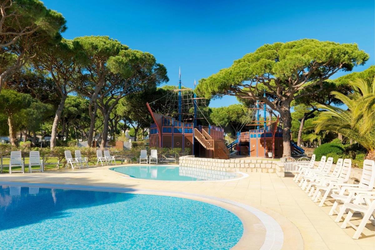 Pine Cliffs Ocean Suites, a Luxury Collection Resort & Spa, Algarve