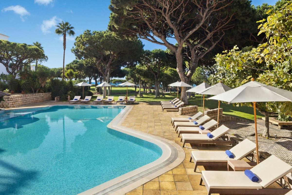Pine Cliffs Ocean Suites, a Luxury Collection Resort & Spa, Algarve