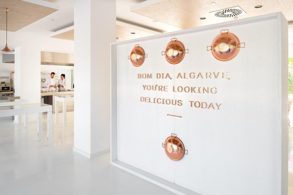 Pine Cliffs Ocean Suites, a Luxury Collection Resort & Spa, Algarve