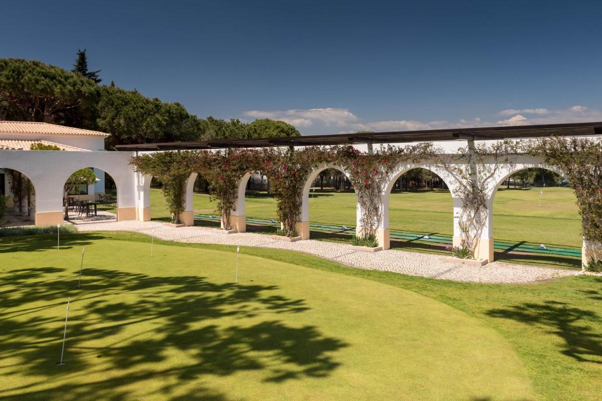 Pine Cliffs Ocean Suites, a Luxury Collection Resort & Spa, Algarve