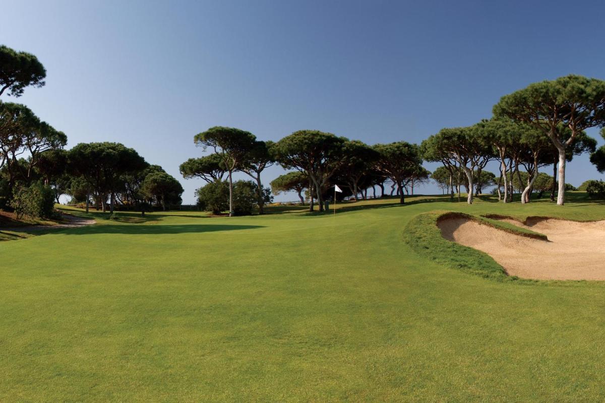 Pine Cliffs Ocean Suites, a Luxury Collection Resort & Spa, Algarve