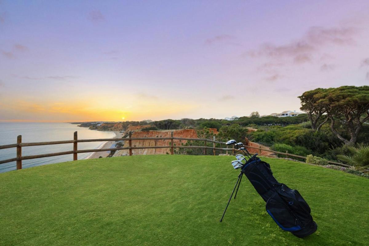 Pine Cliffs Ocean Suites, a Luxury Collection Resort & Spa, Algarve