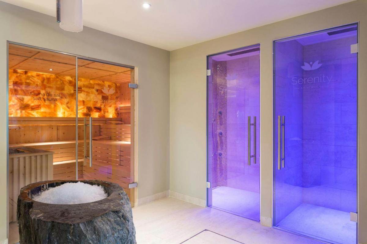 Pine Cliffs Ocean Suites, a Luxury Collection Resort & Spa, Algarve