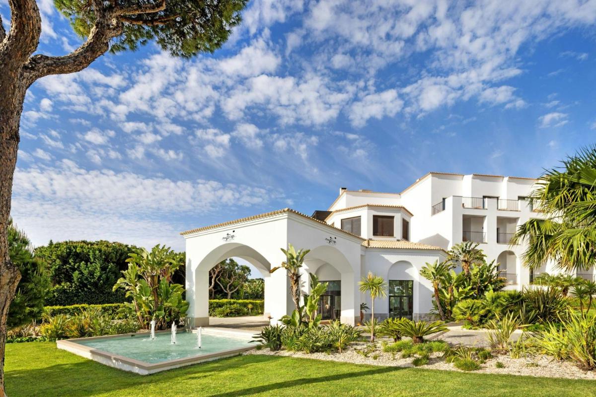 Pine Cliffs Ocean Suites, a Luxury Collection Resort & Spa, Algarve