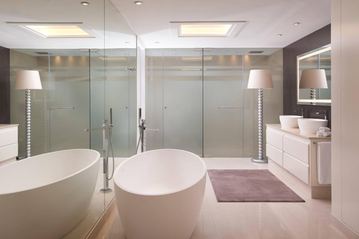 Pine Cliffs Ocean Suites, a Luxury Collection Resort & Spa, Algarve