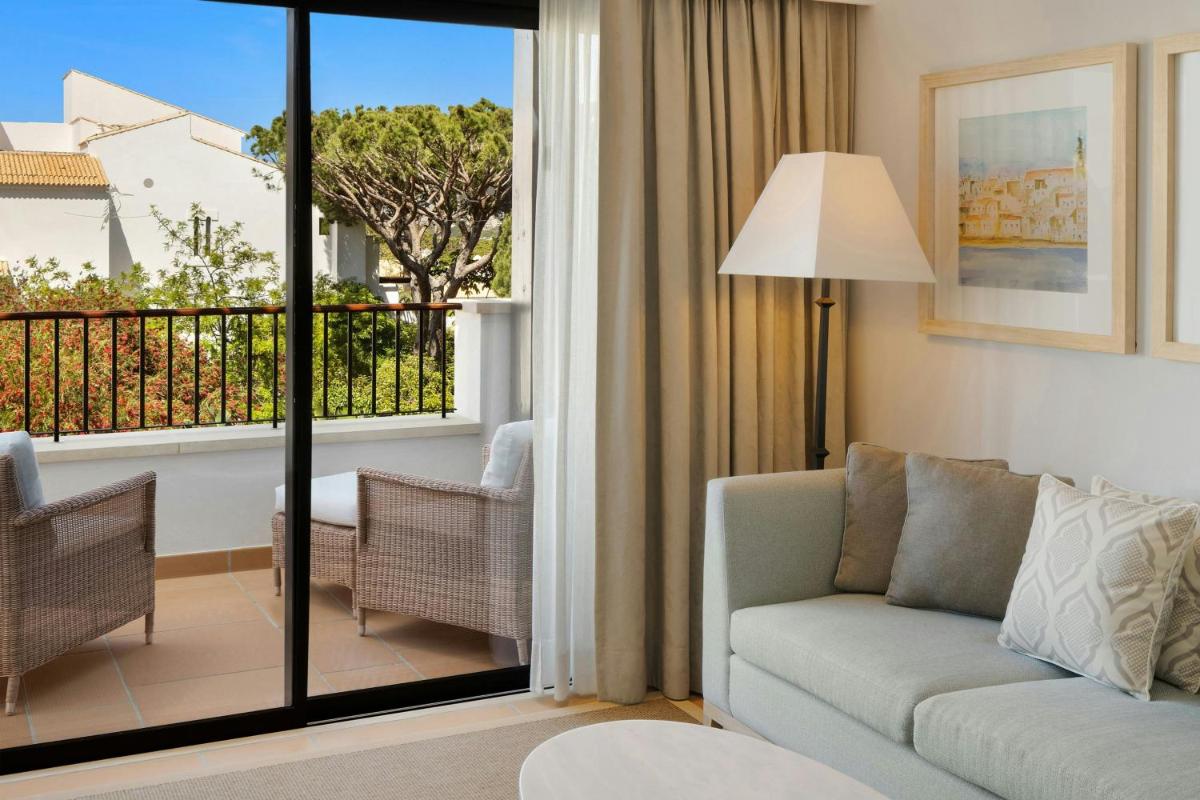 Pine Cliffs Ocean Suites, a Luxury Collection Resort & Spa, Algarve