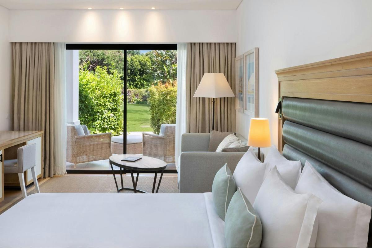 Pine Cliffs Ocean Suites, a Luxury Collection Resort & Spa, Algarve