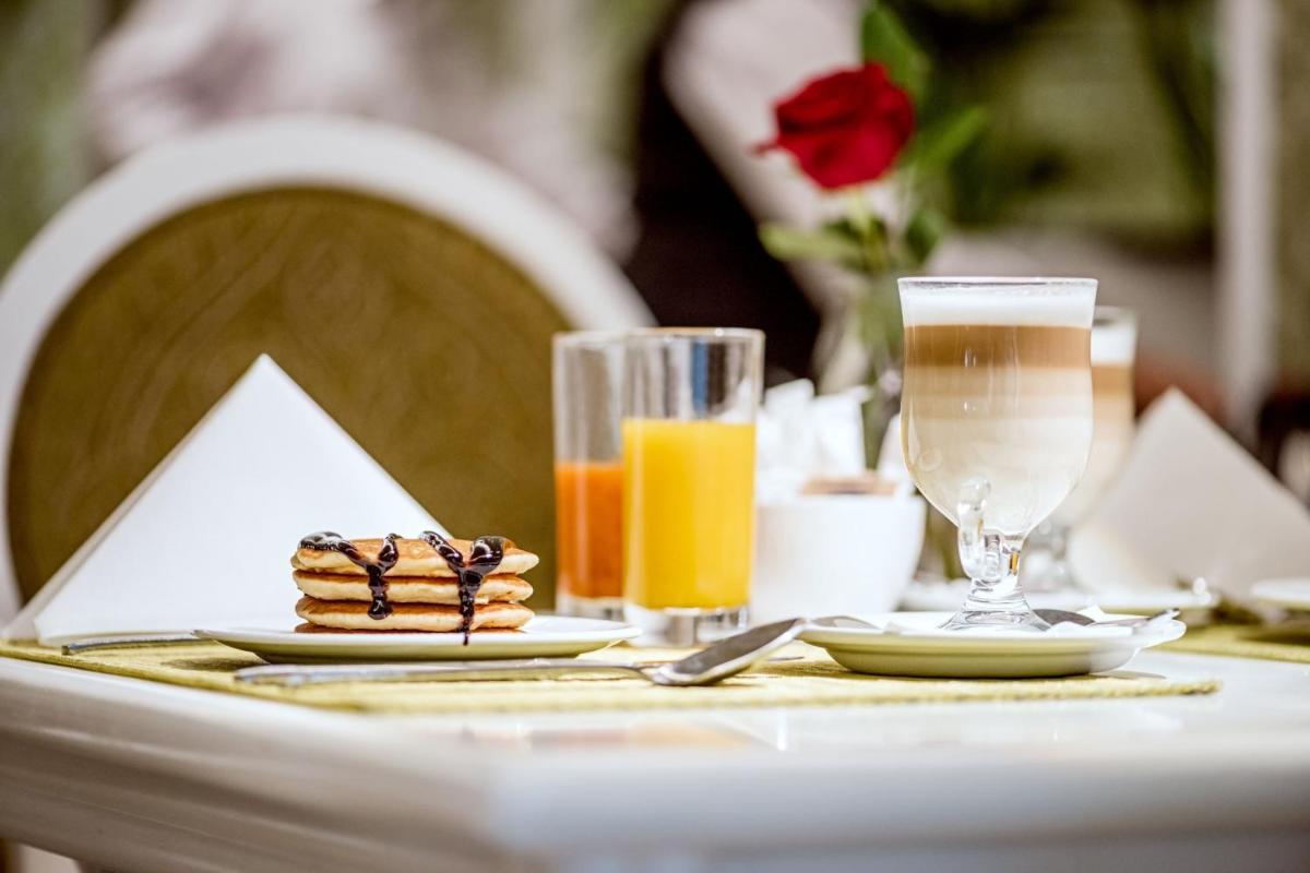 Pine Cliffs Ocean Suites, a Luxury Collection Resort & Spa, Algarve