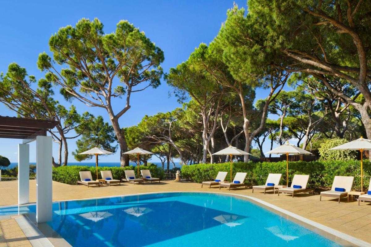 Pine Cliffs Ocean Suites, a Luxury Collection Resort & Spa, Algarve