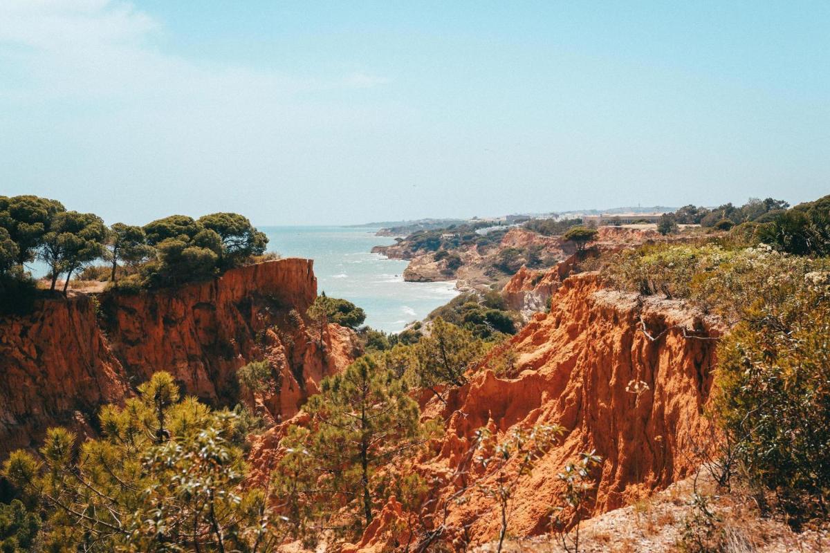 Pine Cliffs Ocean Suites, a Luxury Collection Resort & Spa, Algarve