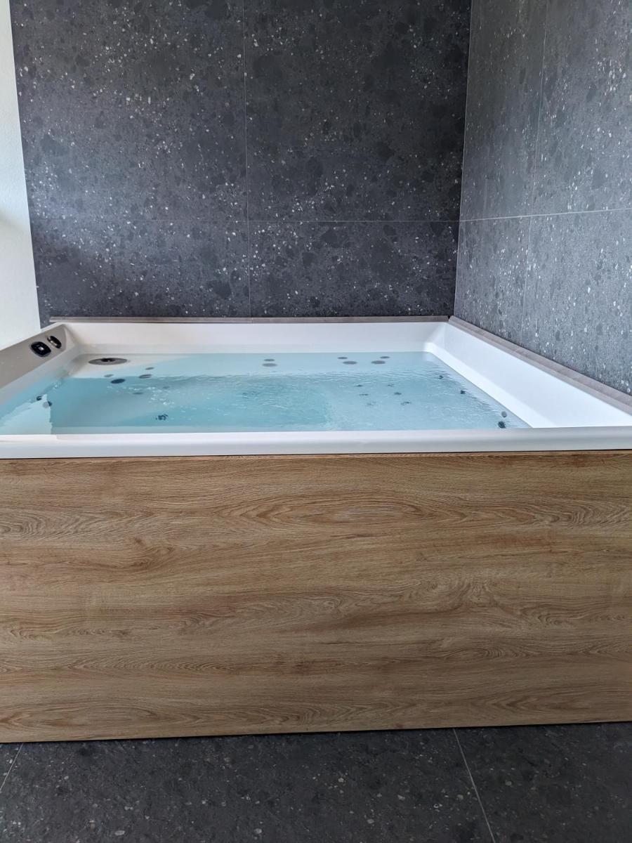 PIRA BOUTIQUE hotel