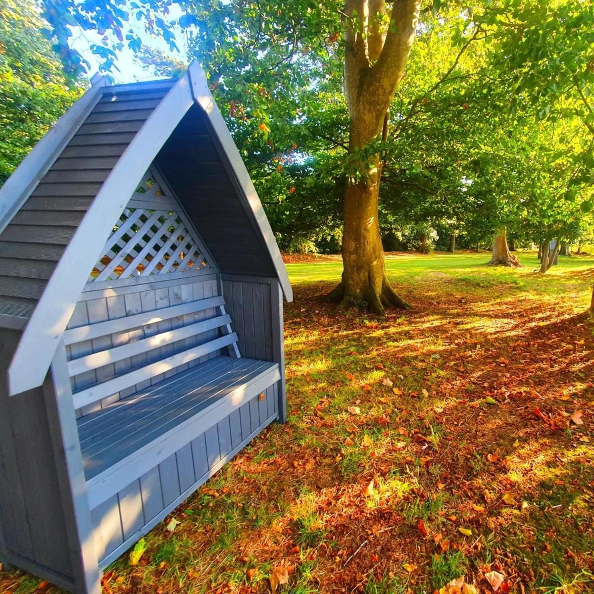 Plas Dinas Country House