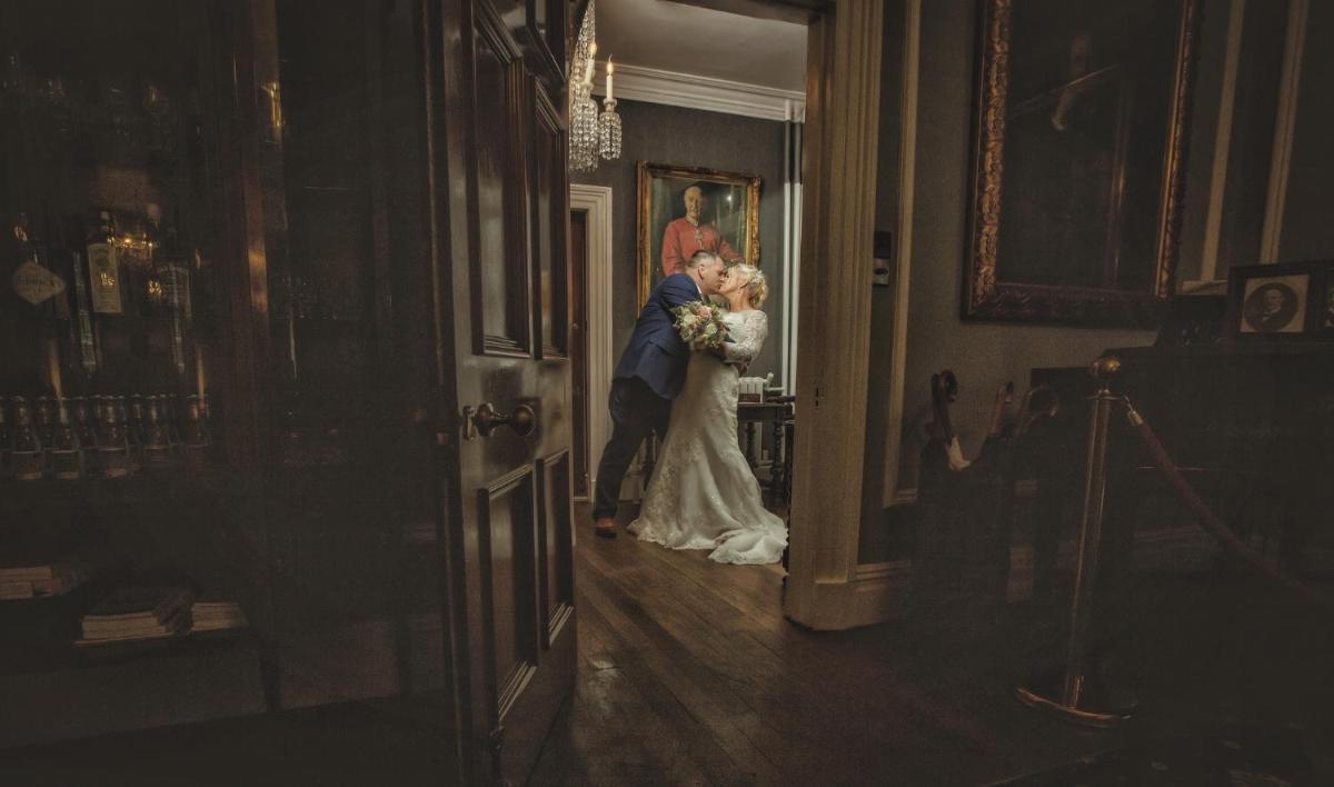 Plas Dinas Country House