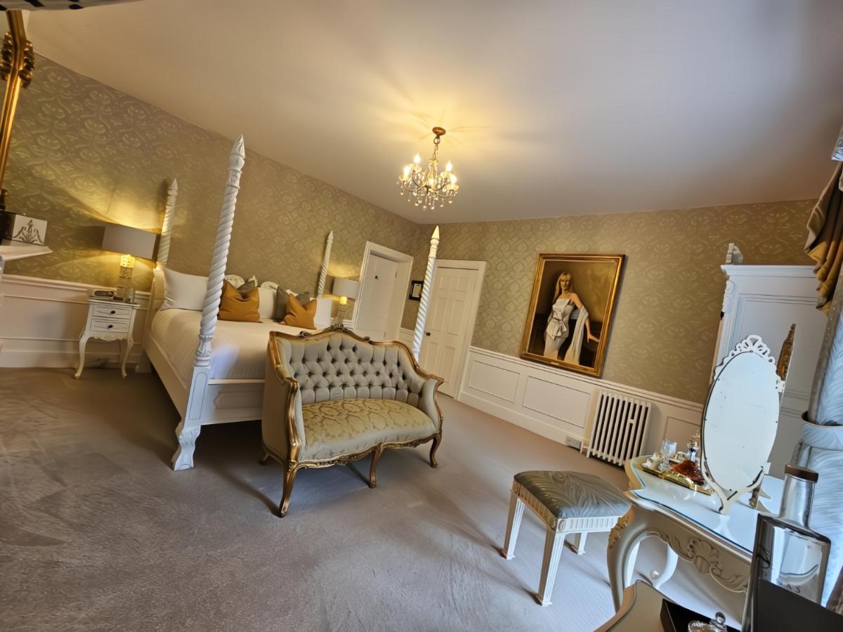 Plas Dinas Country House