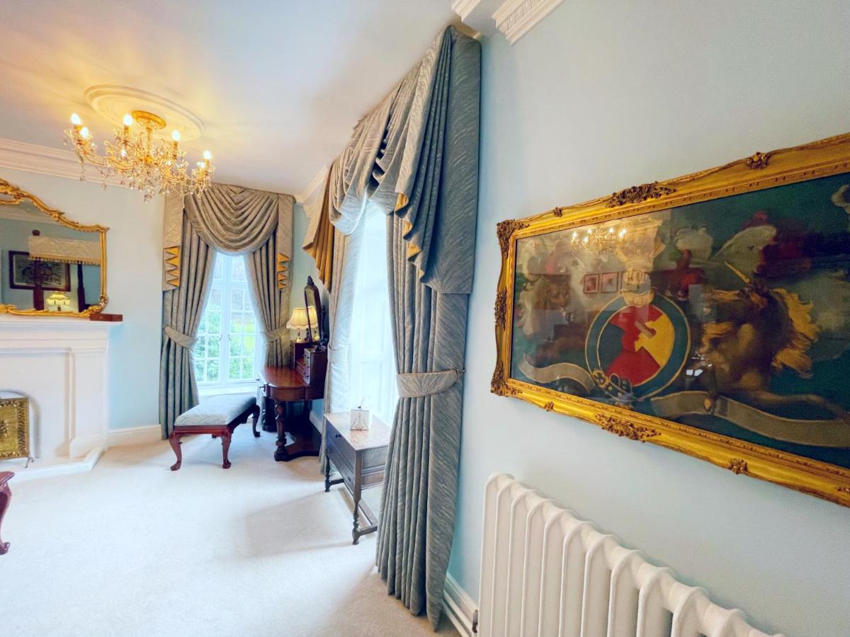 Plas Dinas Country House